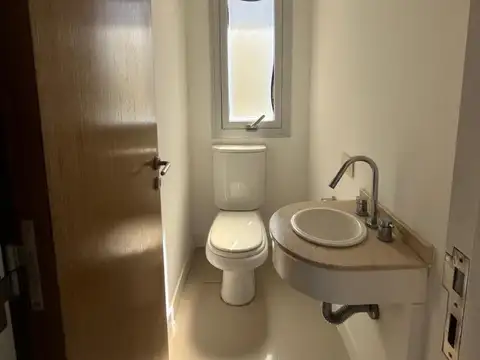 Departamento en Venta en Zona Guemes, USD 165.000