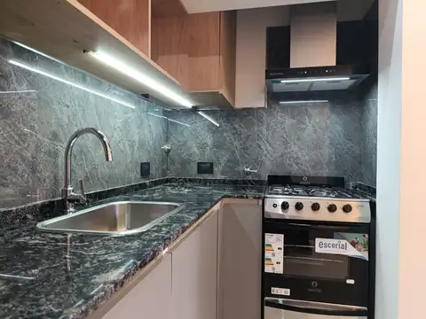 Depto Tipo Casa en Venta en Parque Luro, USD 69.000