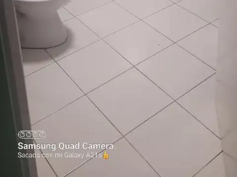 Casa 2 ambientes con 1 baño