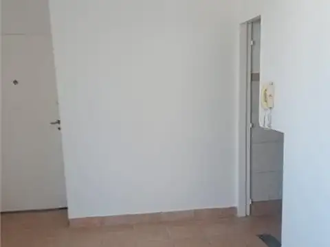 Departamento en Alquiler en Microcentro, $ 450.000