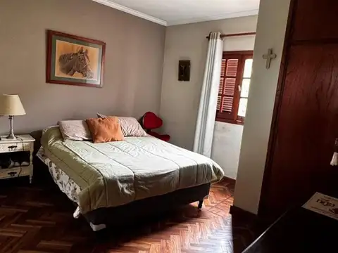 LOCALES + DEPARTAMENTOS VENTA TRES CERRITOS