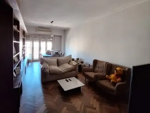 Departamento 5 ambientes con 2 baños