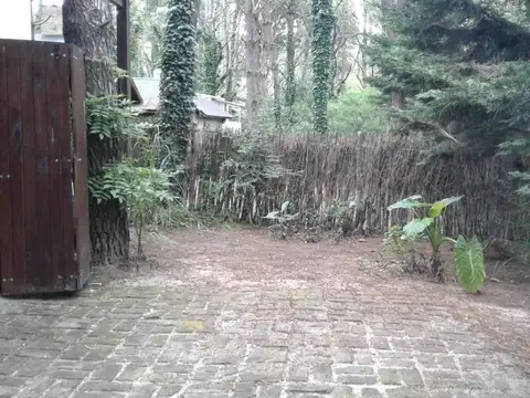 Oficina 5 ambientes con 2 baños