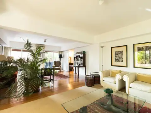 Departamento en Venta con 2 cocheras