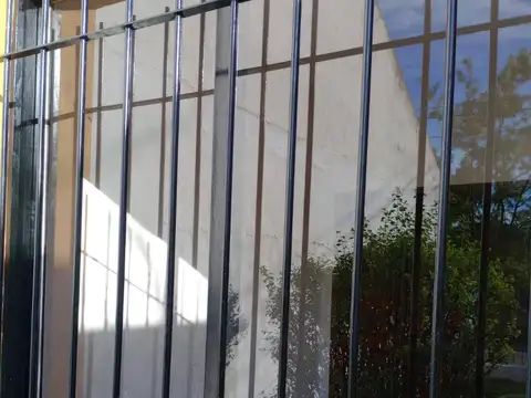 Casa en venta . 4 Dormitorios 4 Baños - 500Mts2 - Bolívar