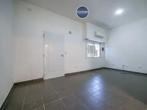 Depto Tipo Casa en Venta de 1 dormitorio
