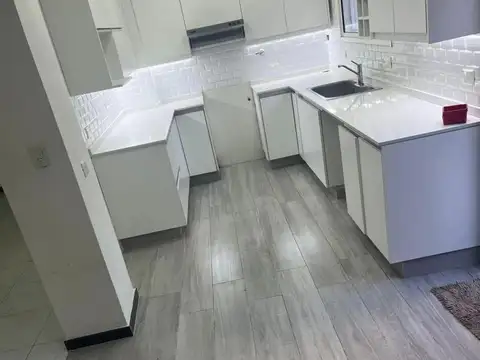 Depto Tipo Casa en Alquiler en Villa Urquiza, $ 4.000.000