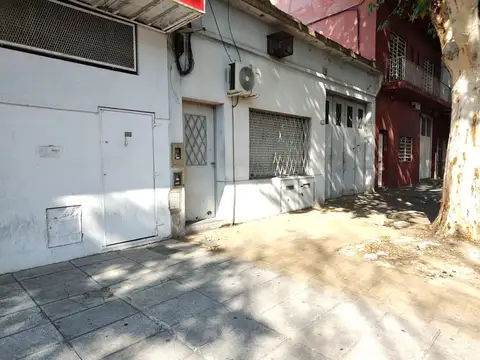 VENTA DEPOSITO FABRICA  MATADEROS con inst a  gas