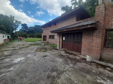 Chalet 9 ambientes