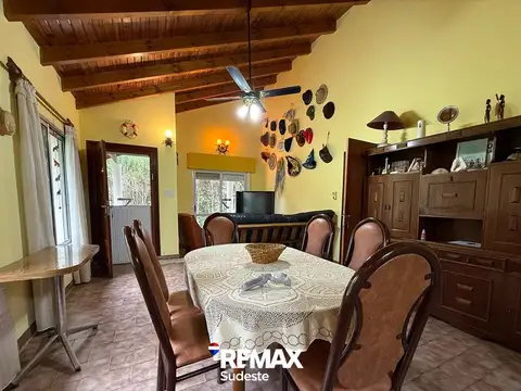 Casa 3 ambientes con 1 baño
