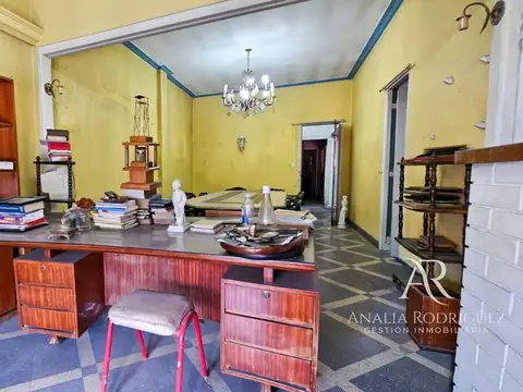 VENTA – DEPARTAMENTO / OFICINA – 6 AMBIENTES CON TERRAZA – BOULOGNE CENTRO