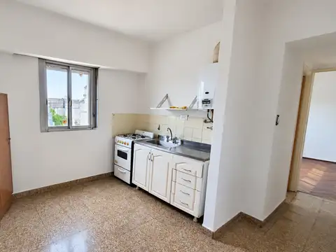 Departamento 2 ambientes  bajas expensas en villa del parque