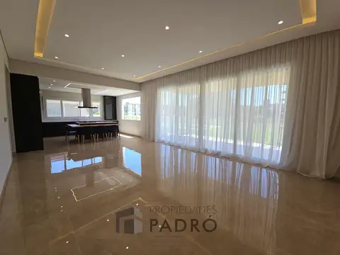 Casa en Venta en Santa Inés, USD 379.000