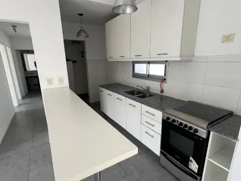 Departamento 3 ambientes con 2 baños