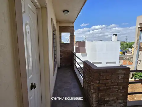Departamento en Alquiler con 1 cocheras