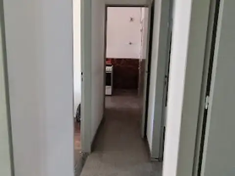 Departamento 5 ambientes con 1 baño