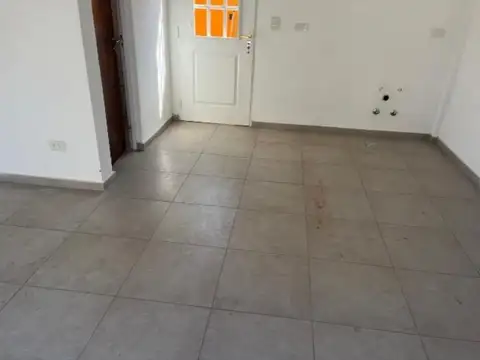 Local en Alquiler en San Miguel, $ 500.000