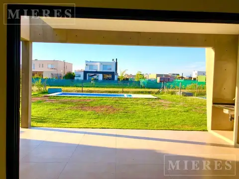 Casa en Venta al Noreste