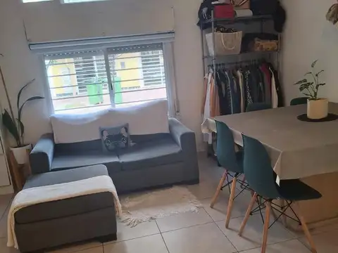 Depto Tipo Casa Monoambiente con 1 baño
