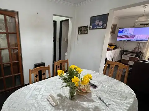 Depto Tipo Casa en Venta de 2 ambientes
