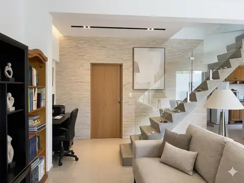 VENTA CASA MULTIFAMILIAR 9 AMB JOSE C PAZ