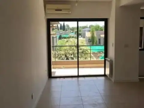 Departamento en Venta con 1 cochera