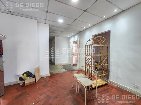 Oficina / Taller / Laboratorio de 454 m2 en alquiler, dentro de predio con seguridad, Florida Oeste