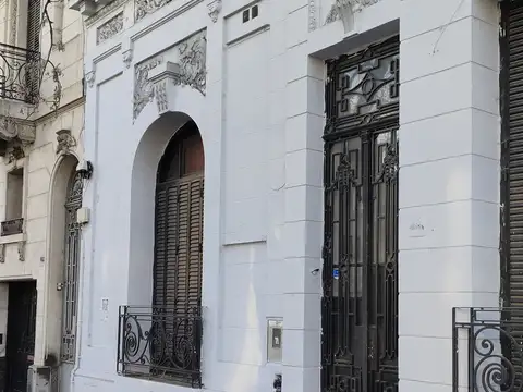 Alquiler: comercial Casona _190m2 _Sarmiento 1828