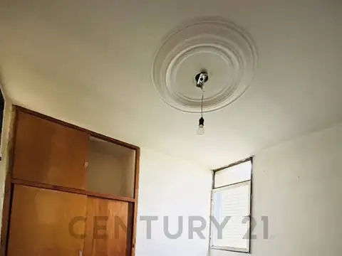 Departamento 5 ambientes con 2 baños