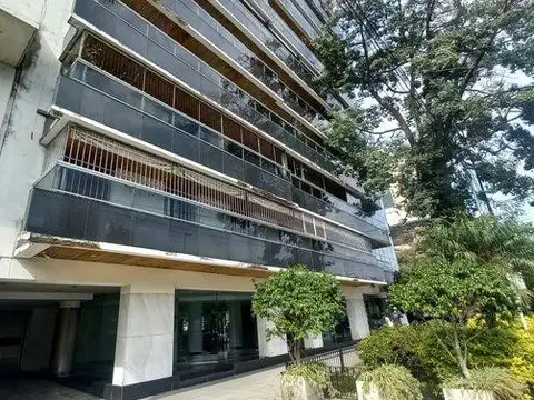 Carlos Pellegrini  al 1300