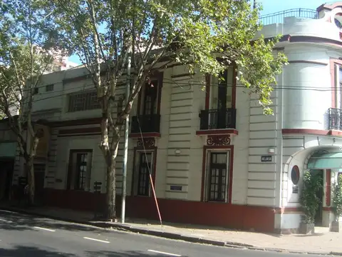 Av Dr N Avellaneda 800