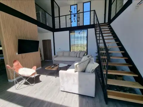 Venta casa en Medal - Espectacular Oportunidad en Lote al Golf