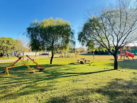 Terreno en Venta en Country Estancia La Lucila, USD 195.000