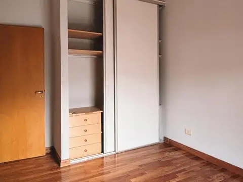 Depto Tipo Casa en Venta 22 años