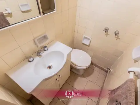 Venta departamento 5 ambientes con cochera 105M² con balcón al frente en Coghlan / Villa Urquiza