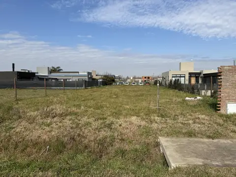 Terreno en Venta en Funes Norte, USD 48.000