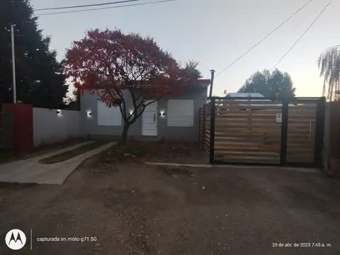 DOS  DEPARTAMENTOS  En Venta En Valle Hermoso Con Patio