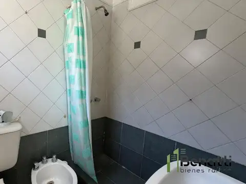 Duplex 2 ambientes en PLANTA BAJA.