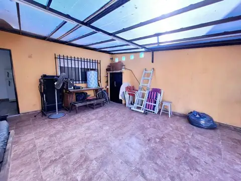 Depto Tipo Casa en Venta de 2 ambientes