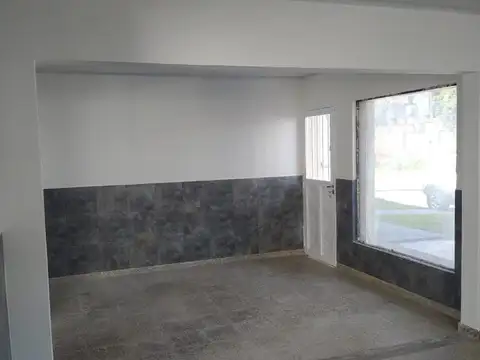 Local en Venta en Juan De Garay, USD 70.000