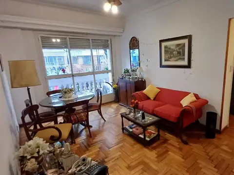 3 Ambientes mas  Escritorio Apto Profesional  Balcón al frente Recoleta