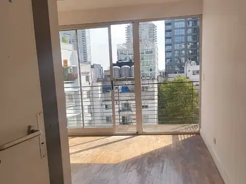 Darregueyra 2100, Piso 4