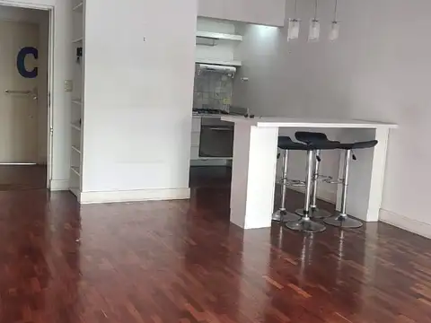 Departamento en Alquiler con 1 cocheras