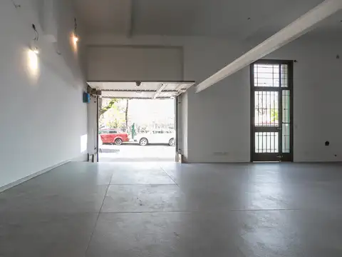 Oficina 3 ambientes con 2 baños