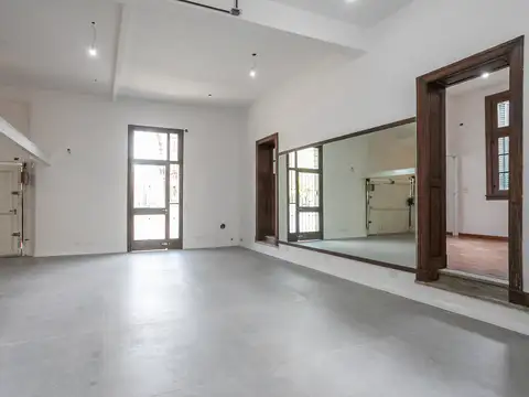 Oficina en Alquiler al Este