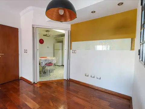 Depto Tipo Casa en Venta en Caballito, USD 318.000