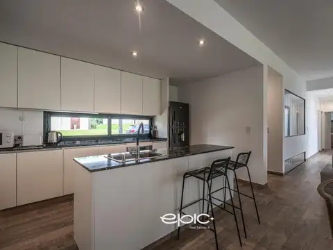Casa en Venta en Costa Esmeralda, USD 280.000