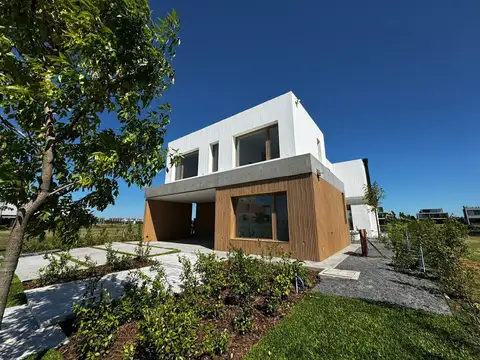 Casa  en Venta en Los Puentes, Nordelta, Tigre