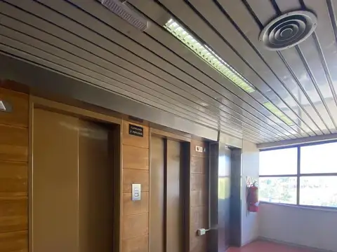 Oficina en Alquiler 350 m² – Piso Completo Corporativo – Edificio BUCI