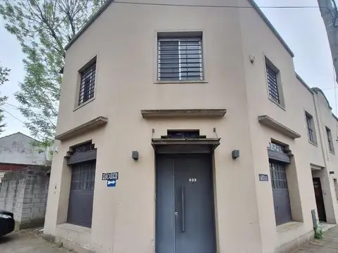Alquiler. Duplex 3 amb con parrilla y gge. Bernal.